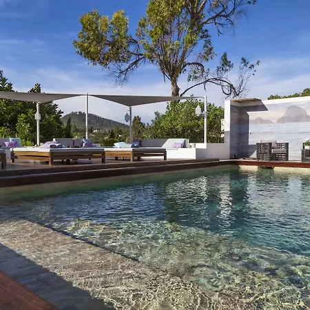 Peace And Tranquillity In The Prestigious Roca Lisa Region Of The White Isle Santa Eularia des Riu